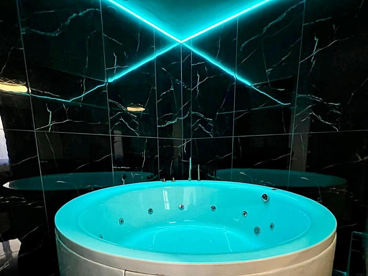 Luxor - Jacuzzi&cozy *